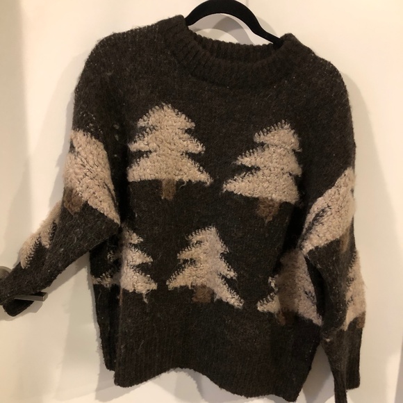 Caposhie sweater tree detail - Picture 3 of 3